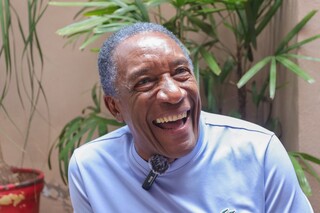 Geraldo j&aacute; faliu, mas nada abala f&eacute; de quem venceu catando latinha