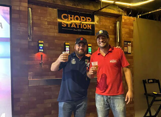 Fonte de chopp 24h no muro de casa virou sensa&ccedil;&atilde;o na Piratininga