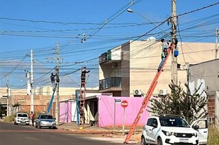 Empresas de internet v&atilde;o dividir dinheiro para retirar fia&ccedil;&atilde;o sem uso de postes