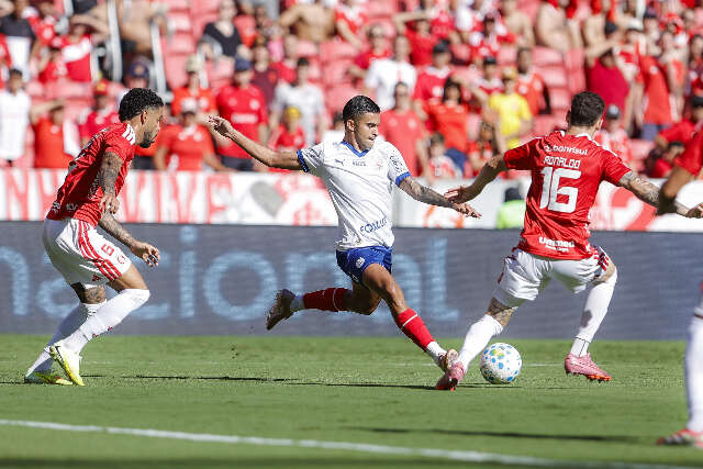 Fora de casa, Bahia vence Internacional por 1 a 0 no Beira-Rio