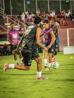 Oper&aacute;rio abre semifinal do Estadual diante do Corumbaense nesta noite