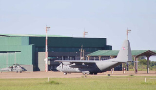 Exerc&iacute;cio internacional atrai apaixonado por avi&otilde;es &agrave; Base A&eacute;rea