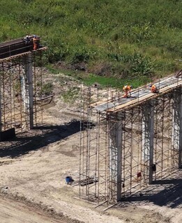 Com viaduto e drenagem, obras da Rota Bioce&acirc;nica avan&ccedil;am
