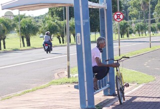 Exerc&iacute;cio internacional atrai apaixonado por avi&otilde;es &agrave; Base A&eacute;rea