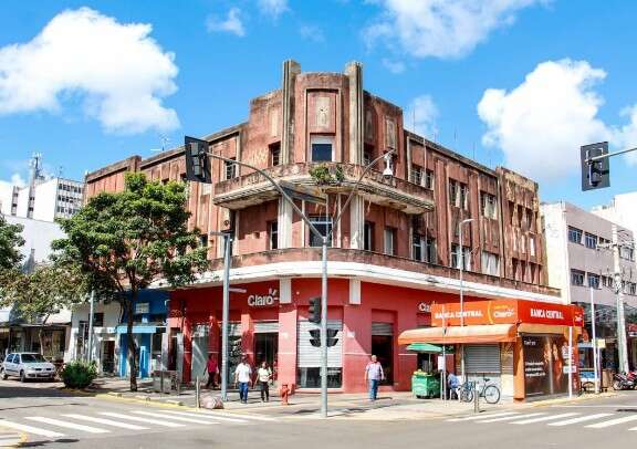 &Iacute;cone da arquitetura art d&eacute;co, Edif&iacute;cio Jos&eacute; Abr&atilde;o &eacute; oficialmente tombado 
