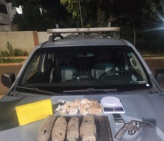 Adolescente comemora chá revelação com tiros e acaba apreendido no Dom Antônio Adolescente comemora chá revelação com tiros e acaba apreendido no Dom Antônio