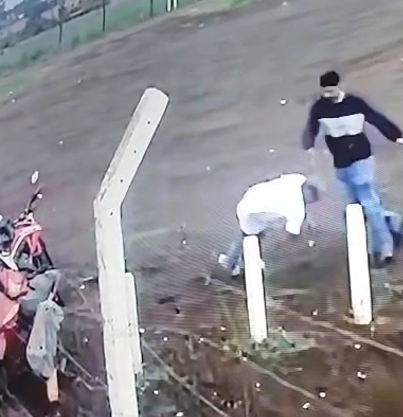 V&iacute;deo mostra execu&ccedil;&atilde;o de interno do semiaberto em frente a pres&iacute;dio 