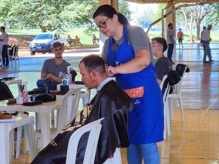 Em mutir&atilde;o, "invis&iacute;veis" pedem emiss&atilde;o de documentos e acesso a benef&iacute;cios