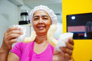 Chiparia tem fam&iacute;lia toda ajudando e vende 1.000 unidades por dia