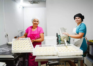 Chiparia tem fam&iacute;lia toda ajudando e vende 1.000 unidades por dia