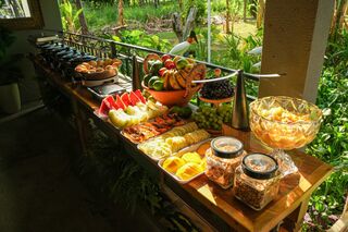 Sítio a 30 minutos do Centro tem fila de espera para café da manhã 