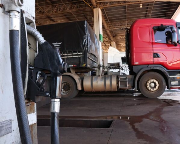 "MS e outros 20 estados aderem a pacote para conter alta dos combustíveis"