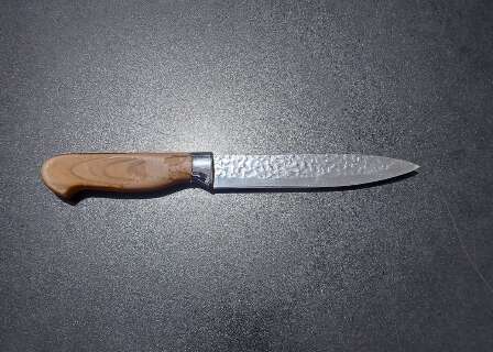 Adolescentes levam faca para escola em disputa entre PCC e Comando Vermelho