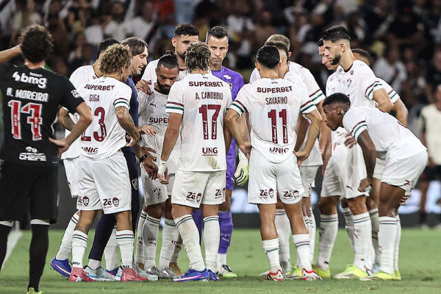Vasco reage ap&oacute;s in&iacute;cio rel&acirc;mpago e vence o Fluminense de virada nos acr&eacute;scimos