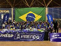 Entre gols e saques, projeto abre caminho para jovens em Campo Grande