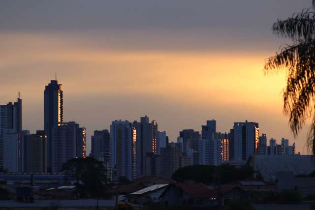 Instabilidade continua e mant&eacute;m previs&atilde;o de chuva forte em MS