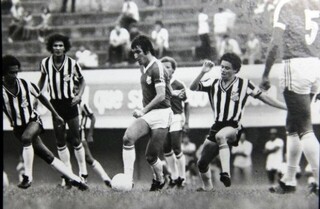 Comercial negocia virada para SAF em meio a tentativa de reconstrução Comercial negocia virada para SAF em meio a tentativa de reconstrução