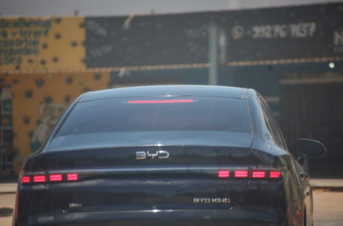 O que mais impede voc&ecirc; de comprar um carro el&eacute;trico? Participe