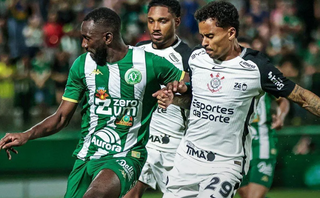 Chapecoense e Corinthians empatam sem gols na Arena Cond&aacute; 