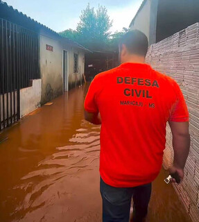 Chuvas intensas de 150 mm afetou 15 fam&iacute;lias em Maracaju
