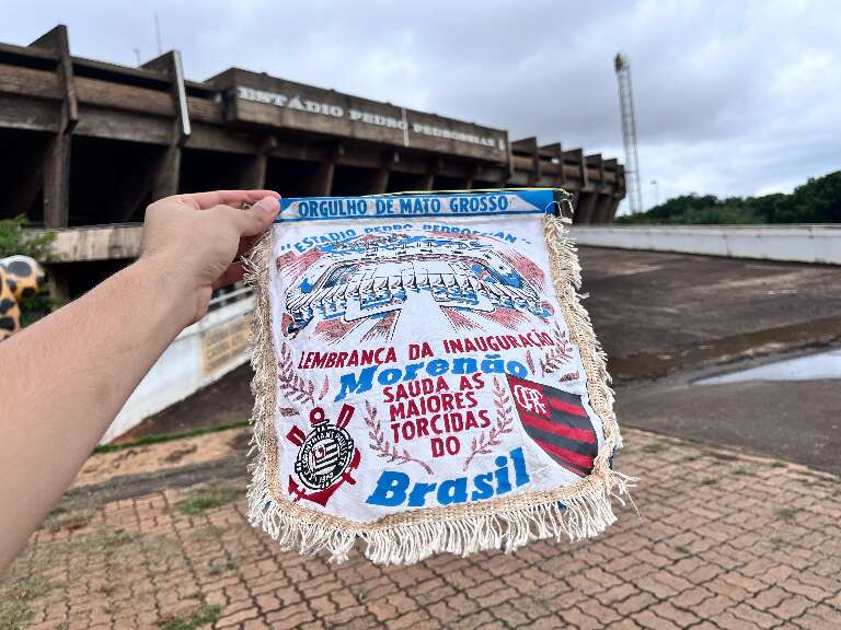 Neta acha flâmula de Corinthians e Flamengo no Morenão em 1971