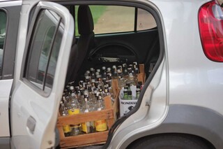 Ap&oacute;s flagrante de whisky falso, pol&iacute;cia prende mais 2 por revenda de kit bebida