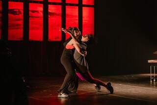 Prosa em cena: mostra celebra teatro e circo com programa&ccedil;&atilde;o gratuita