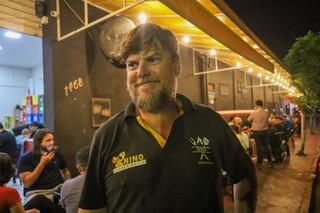 Nada de frescura, Bar do Nino serve por&ccedil;&atilde;o de l&iacute;ngua a f&iacute;gado com jil&oacute;