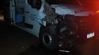 Mulher morre ap&oacute;s ser atropelada por ambul&acirc;ncia na BR-463 