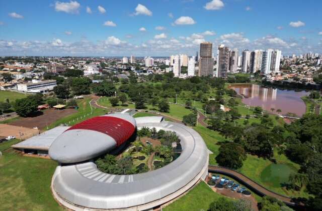 Turismo de MS cria guia em 3 idiomas para receber visitantes da COP15