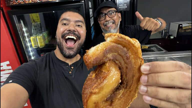 Com samba e torresmo gigante, bar traz clima do RJ a Campo Grande