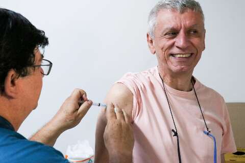 Vacina&ccedil;&atilde;o contra a gripe come&ccedil;a na pr&oacute;xima semana em MS