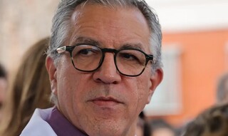 Escalada de tens&otilde;es no Oriente M&eacute;dio &eacute; risco &agrave; sa&uacute;de global, alerta ministro 