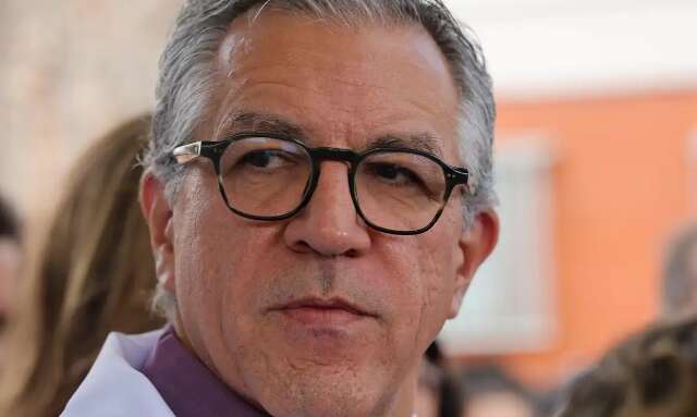 Escalada de tens&otilde;es no Oriente M&eacute;dio &eacute; risco &agrave; sa&uacute;de global, alerta ministro 