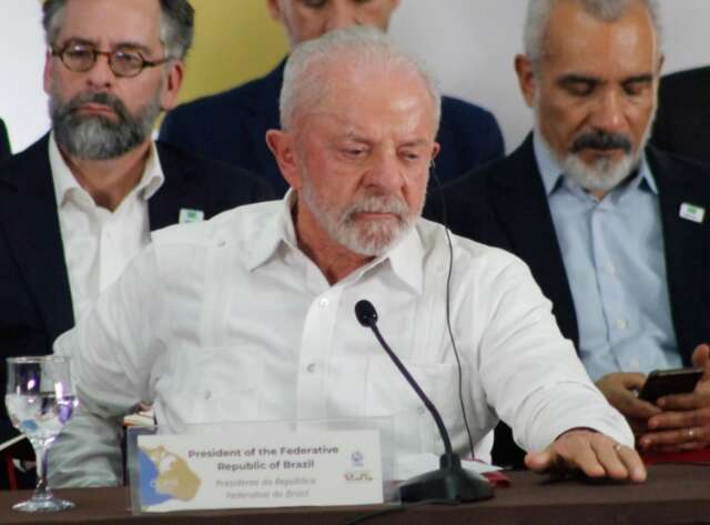 "Qualquer um pode ser a pr&oacute;xima v&iacute;tima", diz Lula sobre ataques pelo mundo