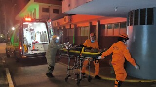 Rapaz morre após ser atingido no pescoço com golpe de tesoura Rapaz morre após ser atingido no pescoço com golpe de tesoura