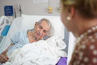 Em cuidado paliativo, desejo de Kalil foi sair do hospital e ver o parque