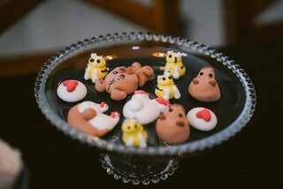 Russa que escolheu MS para viver faz ovos de P&aacute;scoa com matrioska