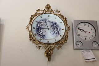 Ronaldo era faxineiro em relojoaria at&eacute; virar dono e cuidar do tempo