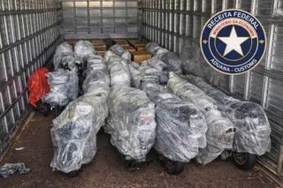 Receita apreende 17 motos el&eacute;tricas trazidas do Paraguai