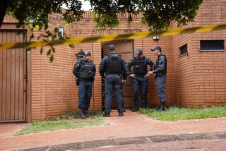 Trag&eacute;dia por im&oacute;vel leiloado ocorre em meio a um hist&oacute;rico de d&iacute;vidas de Bernal