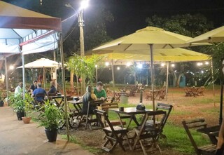 Ambulantes temem perda de renda e aguardam reuni&atilde;o com prefeitura