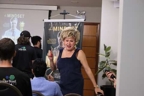  Em Campo Grande, Nany People diz ter caso de amor com a Capital