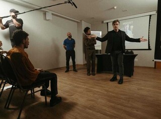 Marido de Cl&aacute;udia Raia grava filme em MS e fala do apoio da atriz 