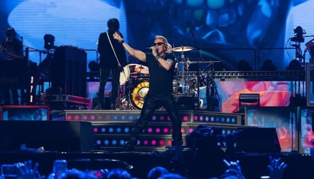 Vagas de estacionamento para show do Guns N&rsquo; Roses j&aacute; est&atilde;o &agrave; venda