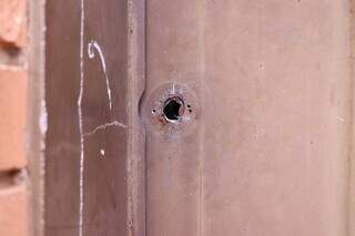 C&acirc;meras flagraram Bernal chegando a cen&aacute;rio de morte pronto para atirar