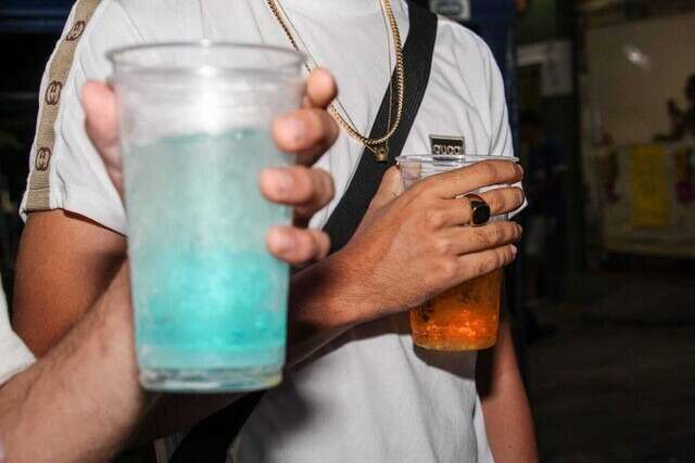 MS lidera ranking nacional de embriaguez entre adolescentes 