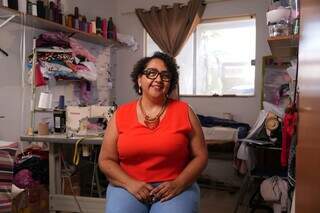 De costura invisível à rede nacional, projeto conecta mulheres e gera renda De costura invisível à rede nacional, projeto conecta mulheres e gera renda