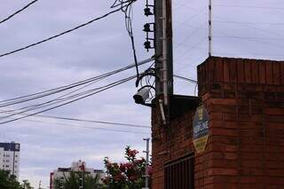 C&acirc;meras flagraram Bernal chegando a cen&aacute;rio de morte pronto para atirar