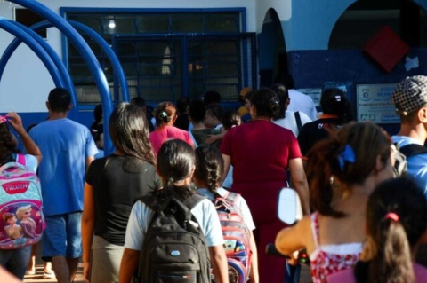 As escolas est&atilde;o preparadas para lidar com sa&uacute;de mental? Participe